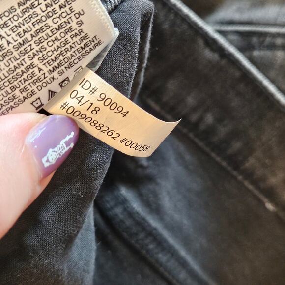 Express Black Girlfriend High Rise Jeans Distressed Plus 18 Casual Neutral Goth - Picture 13 of 14